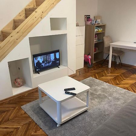 Gogolove Cozy Apartment Budapest Eksteriør bilde